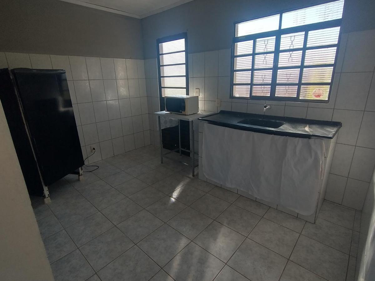 Casa Simples Para Pernoite Арасояба-да-Серра Экстерьер фото